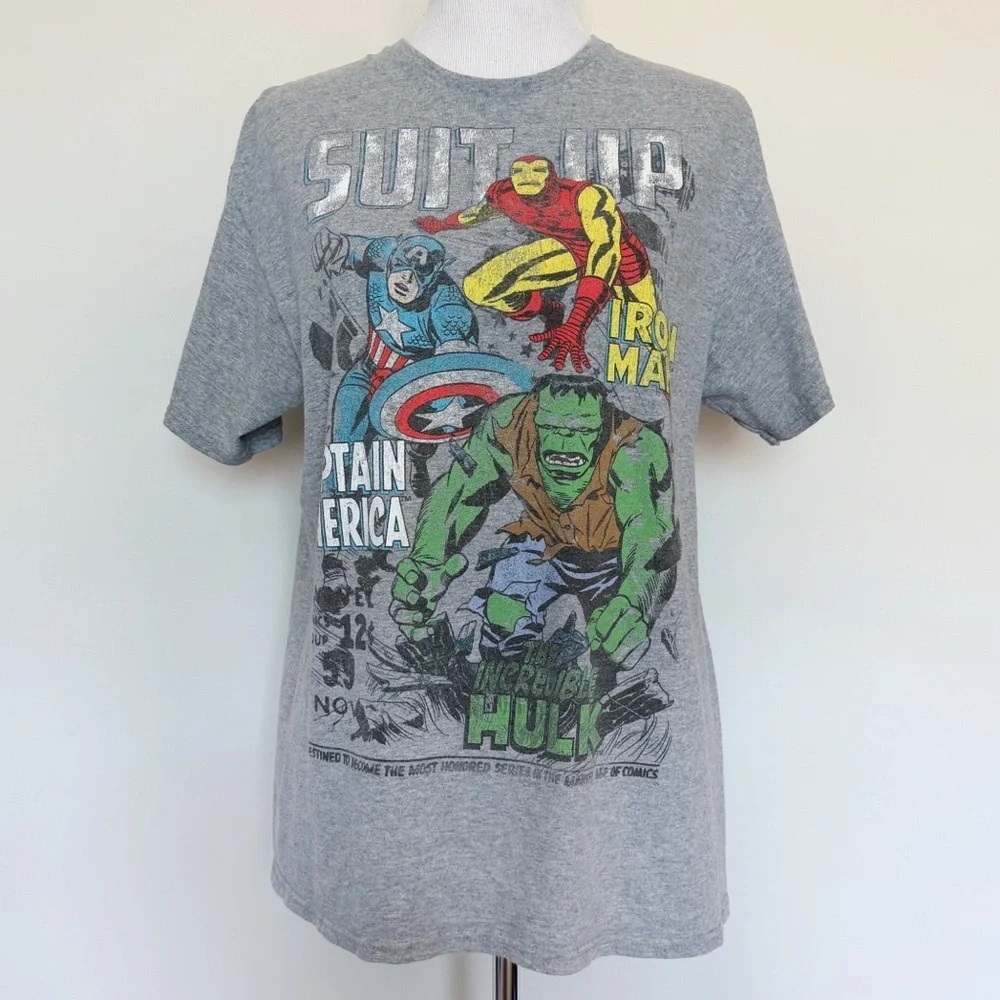 Marvel The Avengers T-Shirt Mens Size Large Iron Man Captain America Hulk